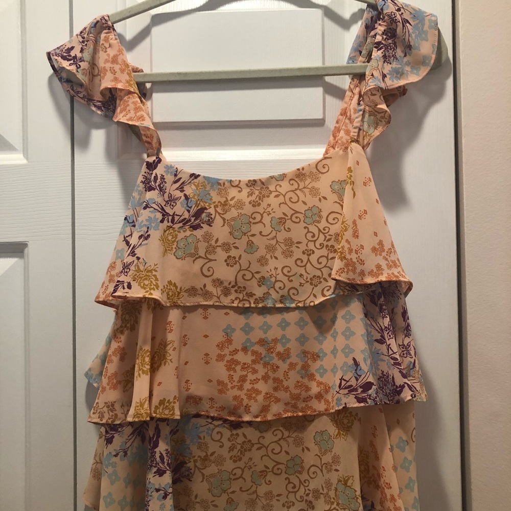 Wayf - Floral Pattern Layered Tank - Picture 4 of 5